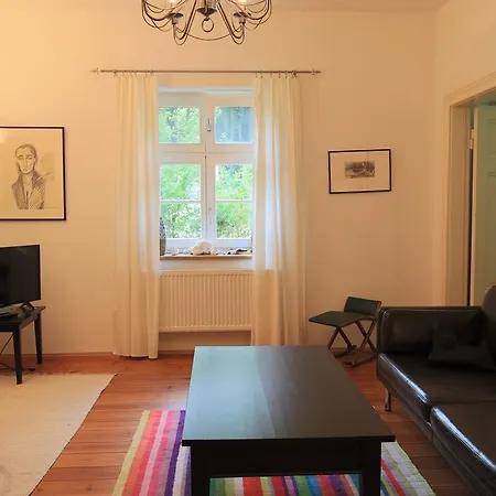 Rotes Ferienhaus Vakantiehuis *